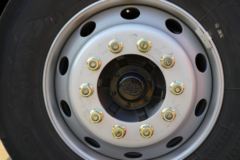 青岛解放 JK6中卡 260马力 4X2 9.75米厢式载货车(国六)(CA5181XXYP28K2L8E6A80)