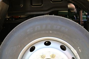 �ൺ��� JK6�п� 260���� 4X2 9.75����ʽ�ػ���(����)ͼƬ