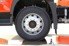 青岛解放 JK6中卡 260马力 4X2 9.75米厢式载货车(国六)(CA5181XXYP28K2L8E6A80)