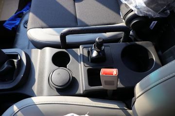 �й�����HOWO ͳ˧ 2021�� 130���� 4.15�׵��������Ῠ(����)ͼƬ