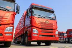 青岛解放 JH6重卡 领航版2.0 460马力 8X4 9.4米仓栅式载货车(国六)(CA5310CCYP25K15L7T4E6A80)