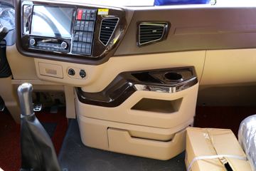 �ൺ��� JH6�ؿ� �캽��2.0 460���� 8X4 9.4�ײ�դʽ�ػ���(����)ͼƬ