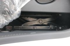 现代商用车 盛图 150马力 4X2 4.13米自动挡单排仓栅式轻卡(国六)(CHM5041CCYGDC33T)