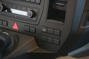 ��(MAN) ��TGXϵ���ؿ� 510���� 6X4 AMT�Զ���ǣ����(TGX26.510)ͼƬ