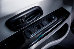 远程 E5L 2.51T 4.5米纯电动封闭货车41.86kWh