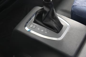 �ִ����ó� ʢͼ 150���� 4X2 4.05���Զ�����س�(����)(CHM5041XLCGDC33T)ͼƬ