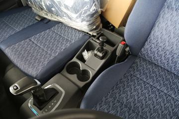 �ִ����ó� ʢͼ 150���� 4X2 4.05���Զ�����س�(����)(CHM5041XLCGDC33T)ͼƬ