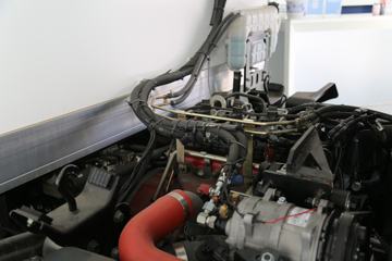 �ִ����ó� ʢͼ 150���� 4X2 4.05���Զ�����س�(����)(CHM5041XLCGDC33T)ͼƬ