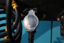 EV-490&nbsp;电动牵引车底盘图片