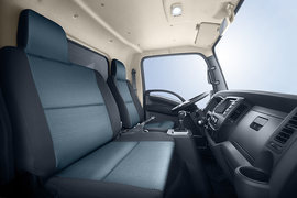 远程G7E&nbsp;电动载货车内饰图片