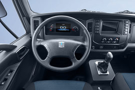 远程G7E&nbsp;电动载货车内饰图片