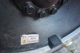 德龙L5000 载货车底盘                                                图片