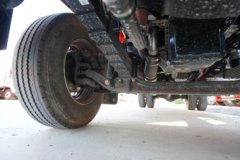 陕汽重卡 德龙L5000 240马力 4X2 6.8米仓栅式载货车(国六)(SX5189CCYLA501F2)