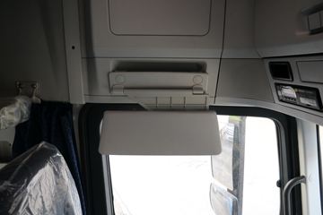 ���� ŷ��EST 580���� 6X4 �Զ���ǣ����(����)ͼƬ