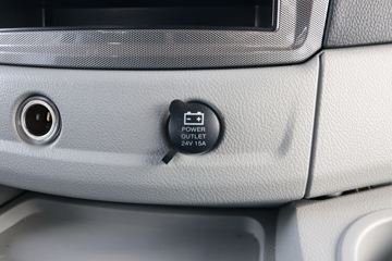 ���� ŷ��EST 580���� 6X4 �Զ���ǣ����(����)ͼƬ