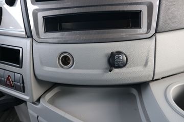 ���� ŷ��EST 580���� 6X4 �Զ���ǣ����(����)ͼƬ