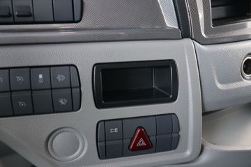 ���� ŷ��EST 580���� 6X4 �Զ���ǣ����(����)ͼƬ