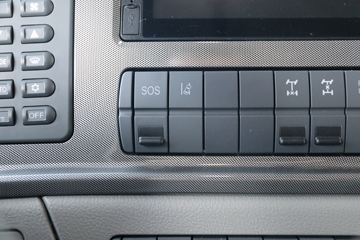 ���� ŷ��EST 580���� 6X4 �Զ���ǣ����(����)ͼƬ