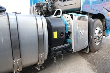 ���� ŷ��EST 580���� 6X4 �Զ���ǣ����(����)ͼƬ