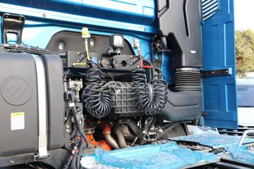 ���� ŷ��EST 580���� 6X4 �Զ���ǣ����(����)ͼƬ