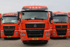 中国重汽 汕德卡SITRAK G7W重卡 奢华版 480马力 6X4 牵引车(国六)(ZZ4256W324HF1B)