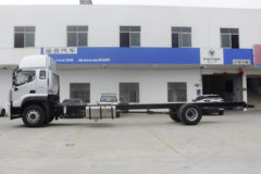 福田 欧航R系 245马力 4X2 9.78米厢式载货车(国六)(后桥9T)(BJ5186XXY-DM2)