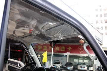 �й�����HOWO ���� 130���� 4X2 3.8����س�(ZZ5047XLCF3111F145)ͼƬ