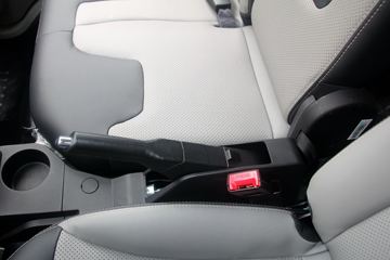 �й�����HOWO ���� 130���� 4X2 3.8����س�(ZZ5047XLCF3111F145)ͼƬ