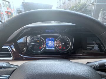 ������Խ ��Խ��V3 2021�� ������ 107���� 1.5L���� 5�� ��ջ���(����)ͼƬ