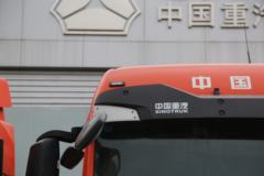 中国重汽 汕德卡SITRAK G7重卡 460马力 6X4 LNG牵引车(速比3.08)(ZZ4256V384HF1LB)