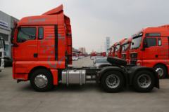 中国重汽 汕德卡SITRAK G7重卡 540马力 6X4 AMT自动挡危险品牵引车(速比3.7)(ZZ4256W324HF1W)