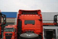 中国重汽 汕德卡SITRAK G7重卡 540马力 6X4 AMT自动挡危险品牵引车(速比3.7)(ZZ4256W324HF1W)