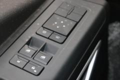 上汽红岩 杰狮H6 标载版 460马力 8X4 9.47米仓栅式载货车(国六)(CQ5317CCYSV11446)