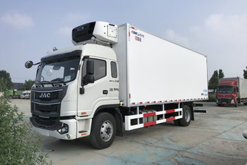 ���� �����A6L 220���� 4X2 6.8����س�(����)(HFC5181XLCP3K1A50S)ͼƬ