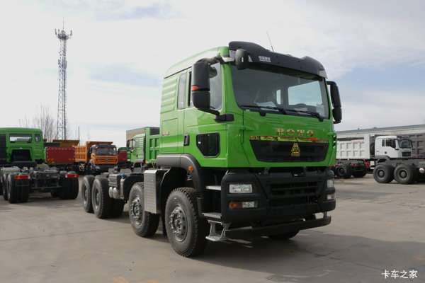 中国重汽豪沃tx自卸车优惠大酬宾！欢迎到店试驾。