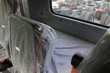 �й�����HOWO G5X 220���� 4X2 6.64����س�(����)(8��)(ZZ5187XLCK561DF1)ͼƬ