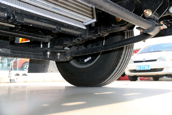 ��ʮ������ES�ػ���Ȫ���л��ȴ����� �����ߴ�0.2��