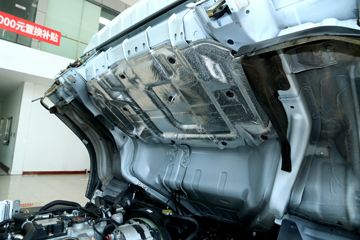 ������ʮ�� ����EC7 170���� 4X2 4.02����س�(JMT5049XLCXG26A)ͼƬ