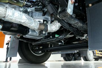 ������ʮ�� ����EC7 170���� 4X2 4.02����س�(JMT5049XLCXG26A)ͼƬ