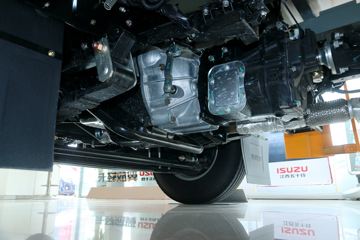 ������ʮ�� ����EC7 170���� 4X2 4.02����س�(JMT5049XLCXG26A)ͼƬ