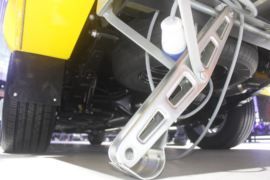 金刚炮&nbsp;皮卡底盘                                                图片