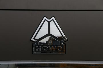 �й�����HOWO TH7 510���� 8X4 8.2����ж��(ZZ3317W446HF1)ͼƬ