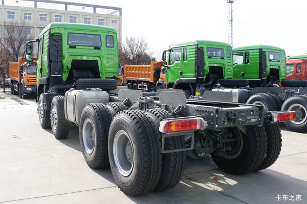 中国重汽HOWO TX 430马力 6X4 5米自卸车(国六)