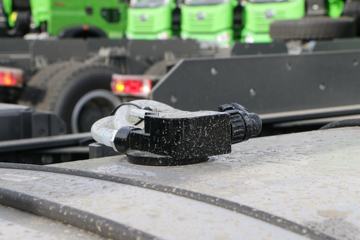 �й�����HOWO TX 350���� 8X4 7.8����ж��(ZZ3317V386GF1)ͼƬ