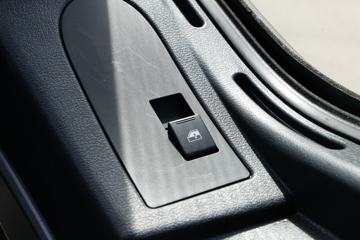 �й�����HOWO TX 350���� 8X4 7.8����ж��(ZZ3317V386GF1)ͼƬ