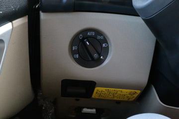 �й�����HOWO TX 350���� 8X4 7.8����ж��(ZZ3317V386GF1)ͼƬ