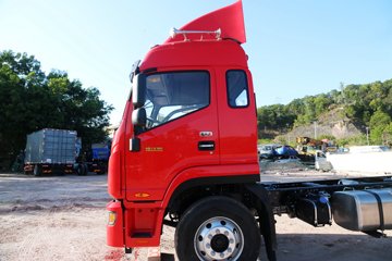 ���� ����˹Q9 220���� 4X2 6.8��AMT�Զ����Ű���ʽ�ػ���(����)ͼƬ