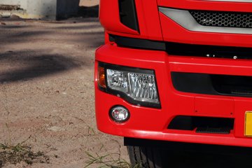 ���� ����˹Q9 220���� 4X2 6.8��AMT�Զ����Ű���ʽ�ػ���(����)ͼƬ