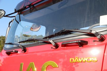 ���� ����˹Q9 220���� 4X2 6.8��AMT�Զ����Ű���ʽ�ػ���(����)ͼƬ