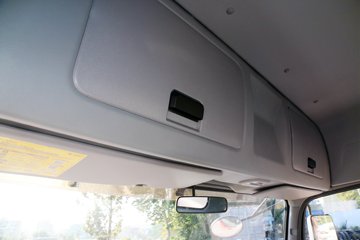 ���� ����˹Q9 220���� 4X2 6.8��AMT�Զ����Ű���ʽ�ػ���(����)ͼƬ